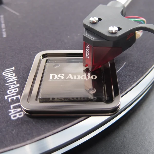 DS Audio ST-50 Stylus Cleaner