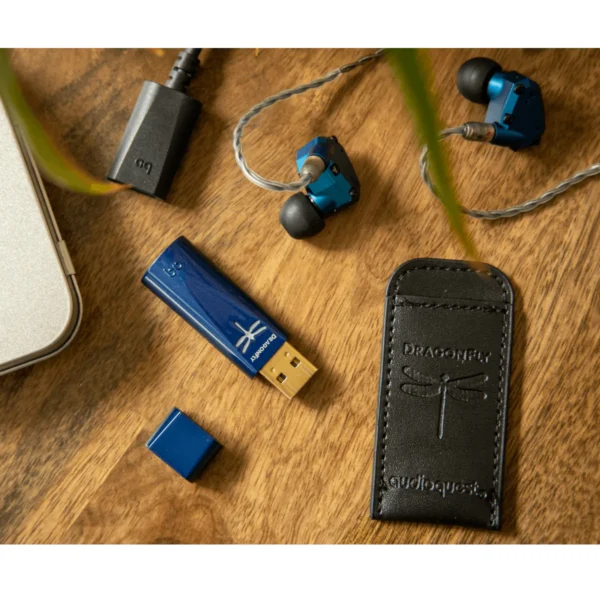 AudioQuest Dragonfly Cobalt USB DAC + Preamp + Headphone Amplifier